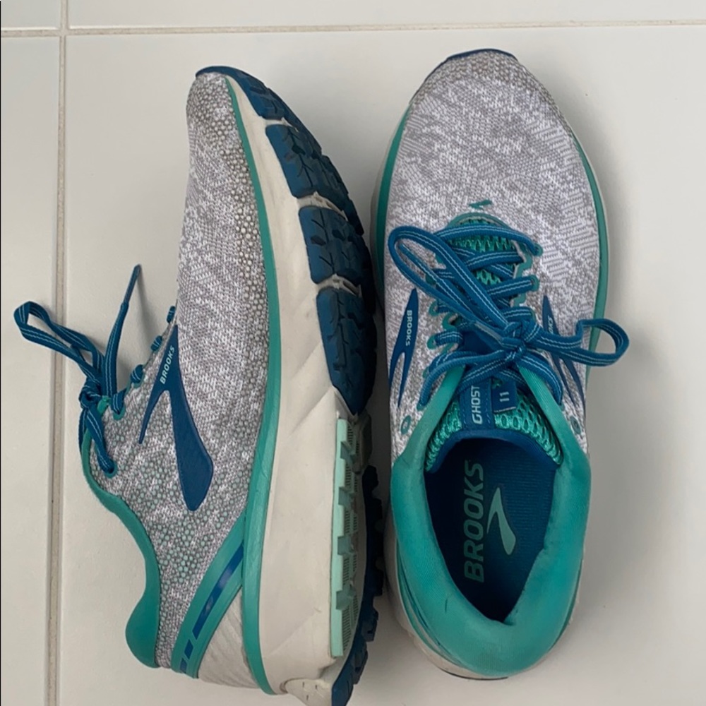 Brooks Ghost